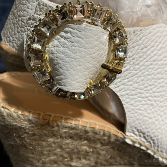 Maypol 7.5 White Leather Sandals - Picture 5 of 9